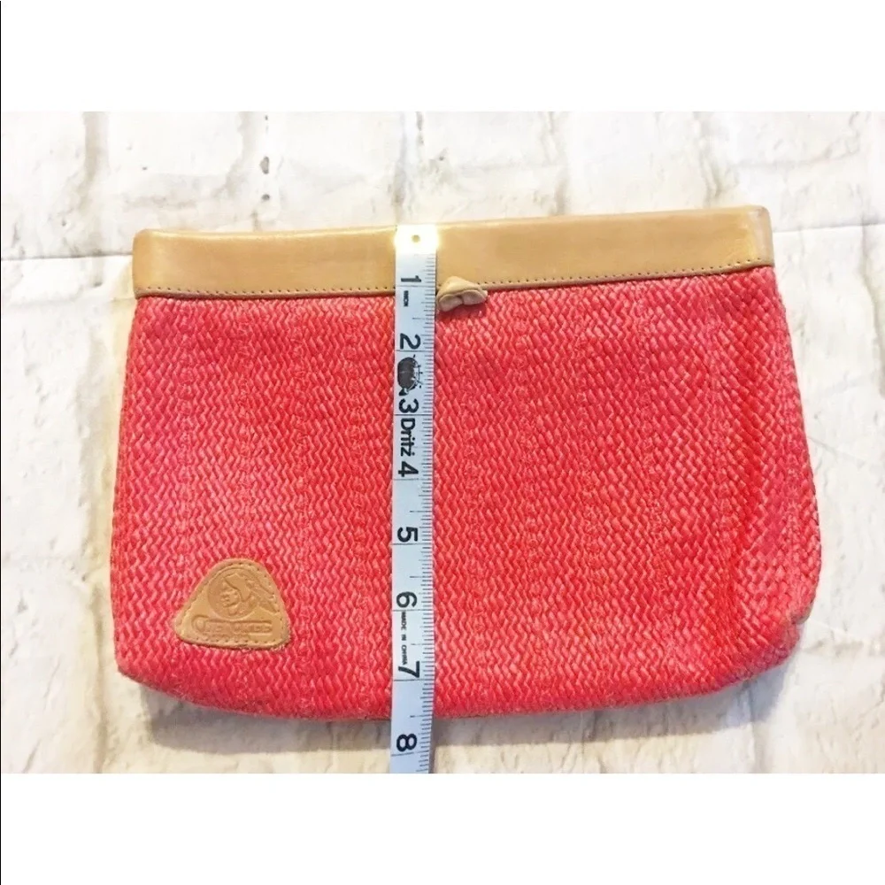 Vintage clutch purse by Cherokee of California.